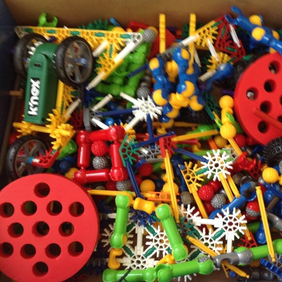 K'nex Building Set Motorized Power & Play Stem Toy - Picture 4 of 10